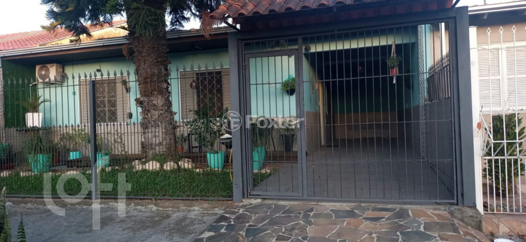 Casa à venda com 3 quartos, 103m² - Foto 2