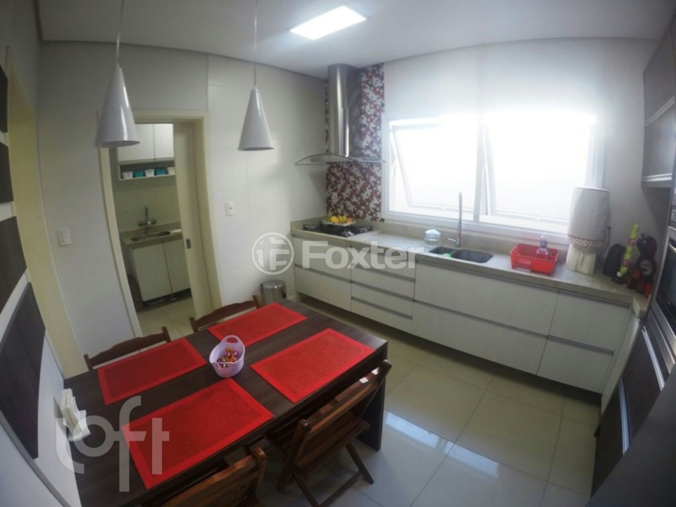 Casa à venda com 3 quartos, 247m² - Foto 6
