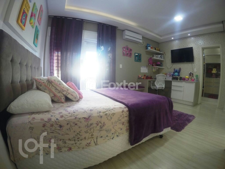 Casa à venda com 3 quartos, 247m² - Foto 11