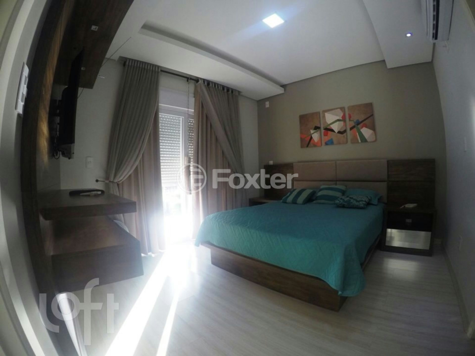 Casa à venda com 3 quartos, 247m² - Foto 16
