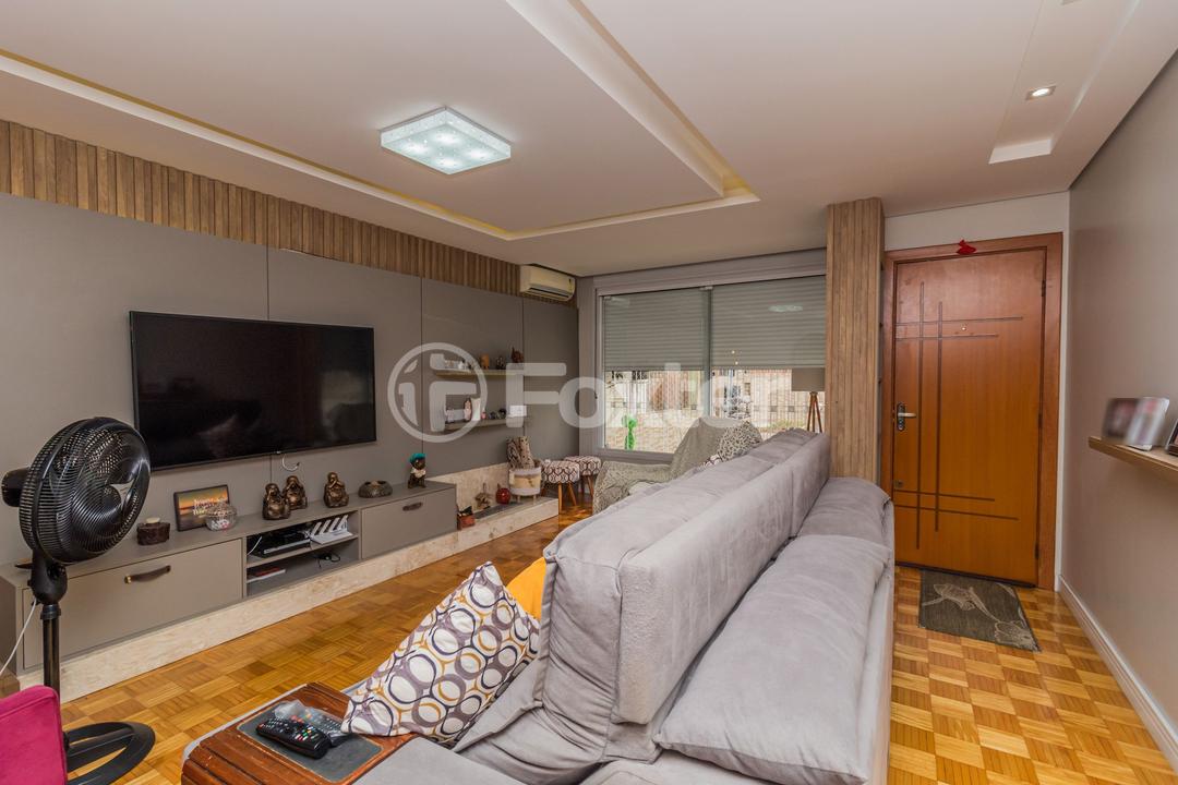 Casa à venda com 2 quartos, 125m² - Foto 1