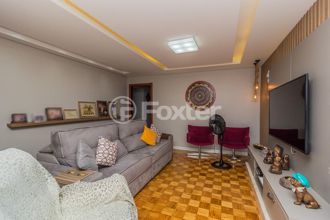 Casa à venda com 2 quartos, 125m² - Foto 2