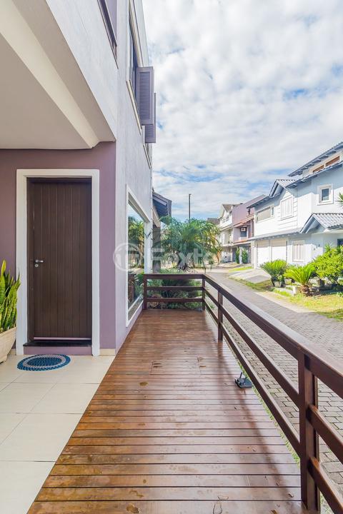 Casa de Condomínio à venda com 4 quartos, 226m² - Foto 72