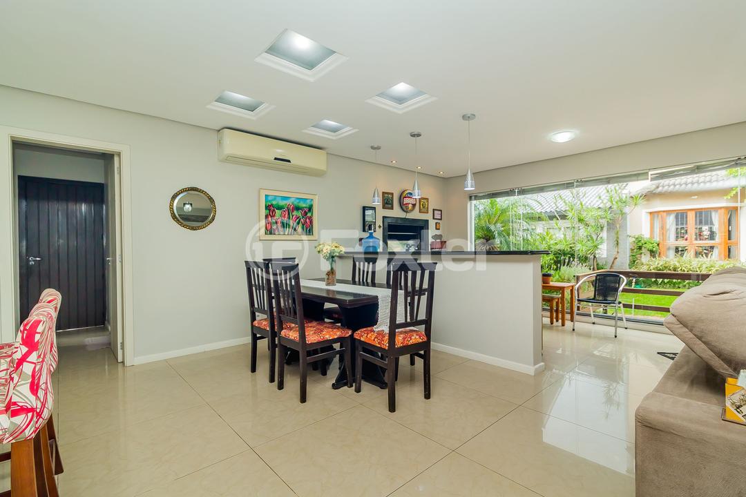 Casa de Condomínio à venda com 4 quartos, 226m² - Foto 3