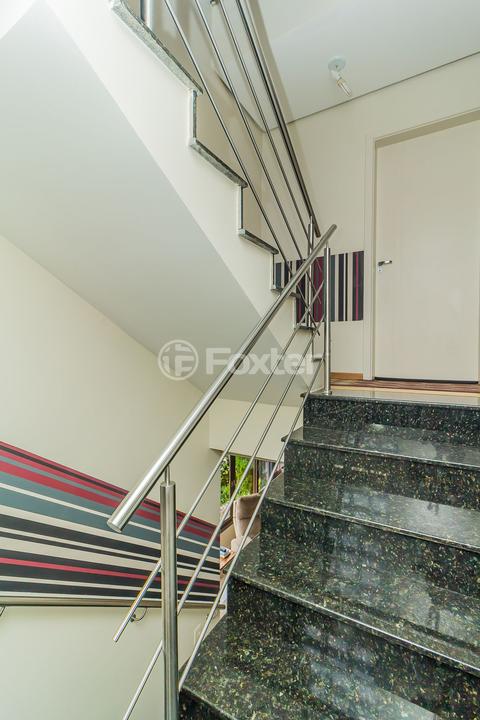 Casa de Condomínio à venda com 4 quartos, 226m² - Foto 17