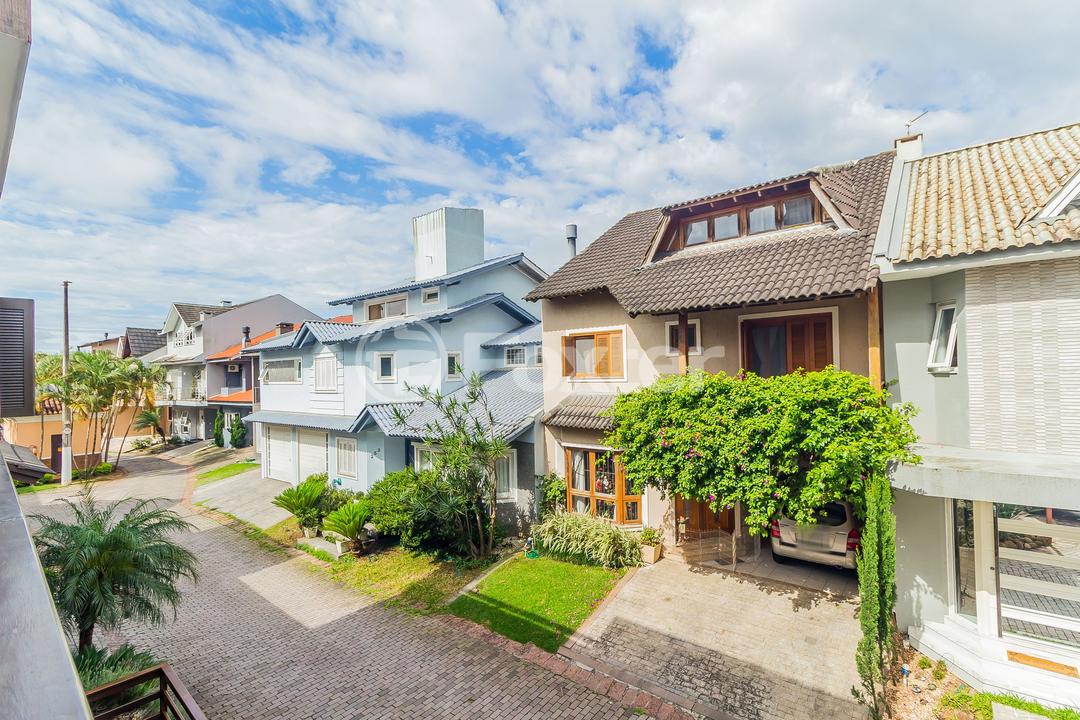 Casa de Condomínio à venda com 4 quartos, 226m² - Foto 32