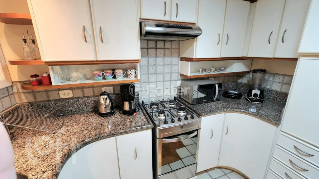 Apartamento à venda com 2 quartos, 76m² - Foto 12