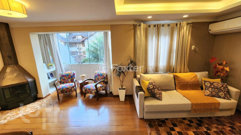 Apartamento à venda com 2 quartos, 76m² - Foto 1
