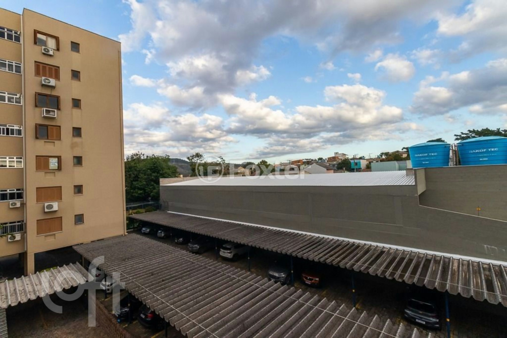 Apartamento à venda com 2 quartos, 78m² - Foto 21