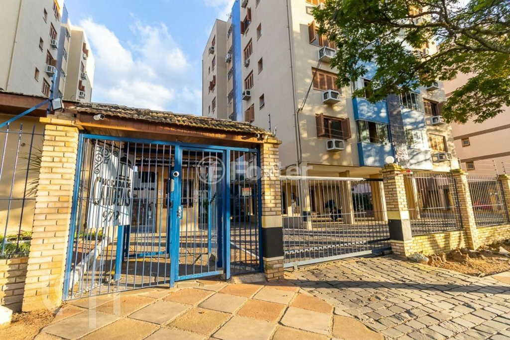 Apartamento à venda com 2 quartos, 78m² - Foto 1