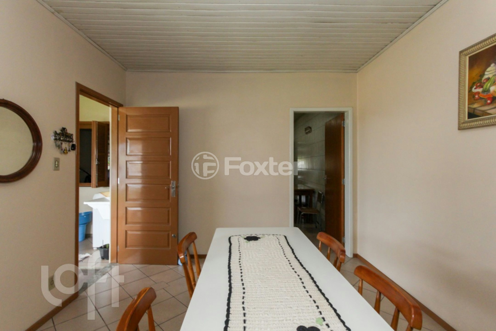 Casa à venda com 3 quartos, 217m² - Foto 26