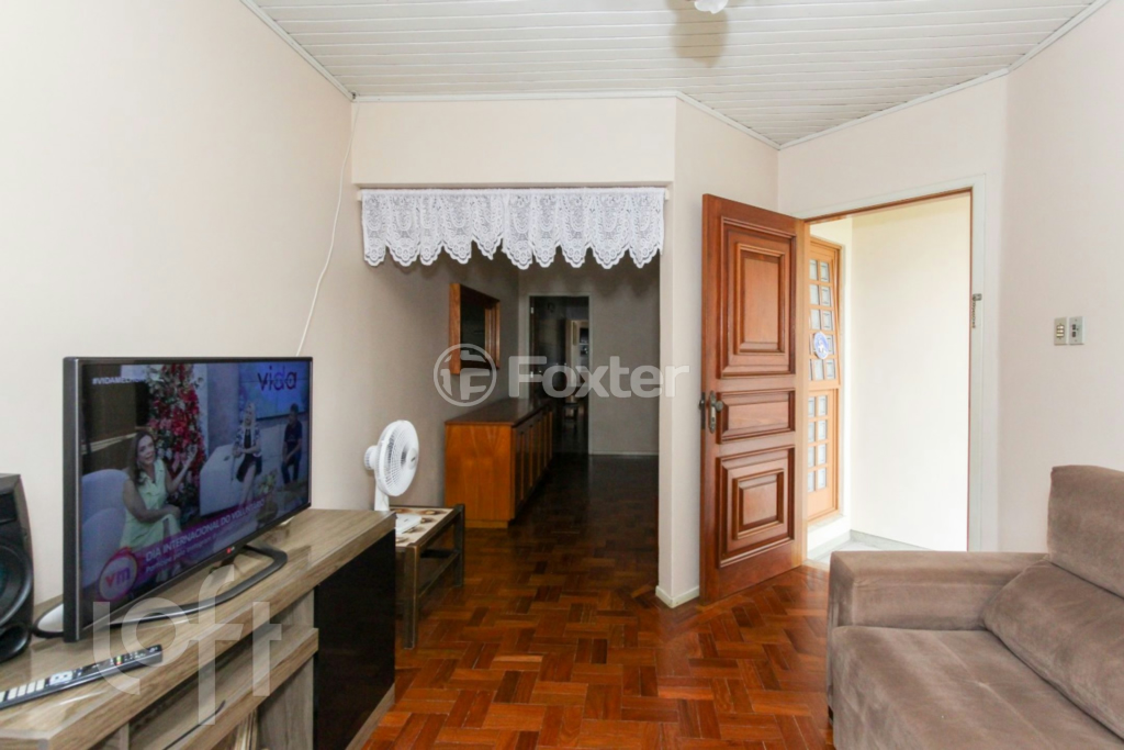 Casa à venda com 3 quartos, 217m² - Foto 5