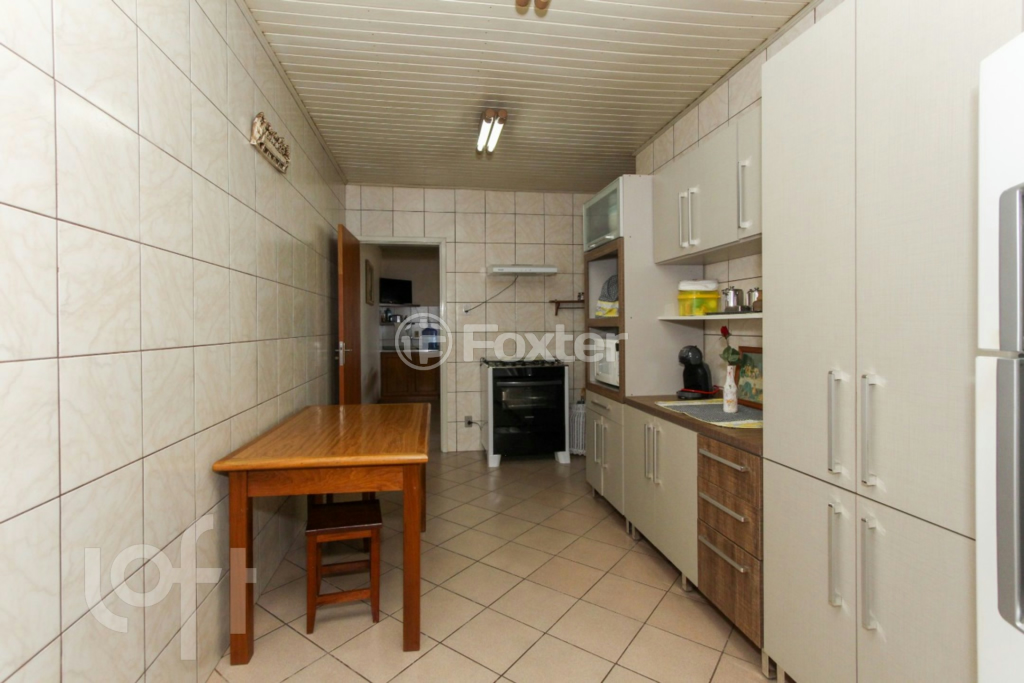 Casa à venda com 3 quartos, 217m² - Foto 21