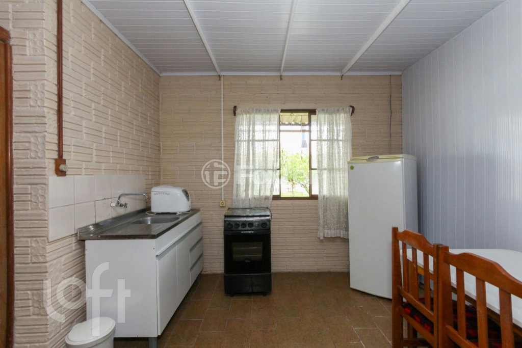 Casa à venda com 3 quartos, 217m² - Foto 28