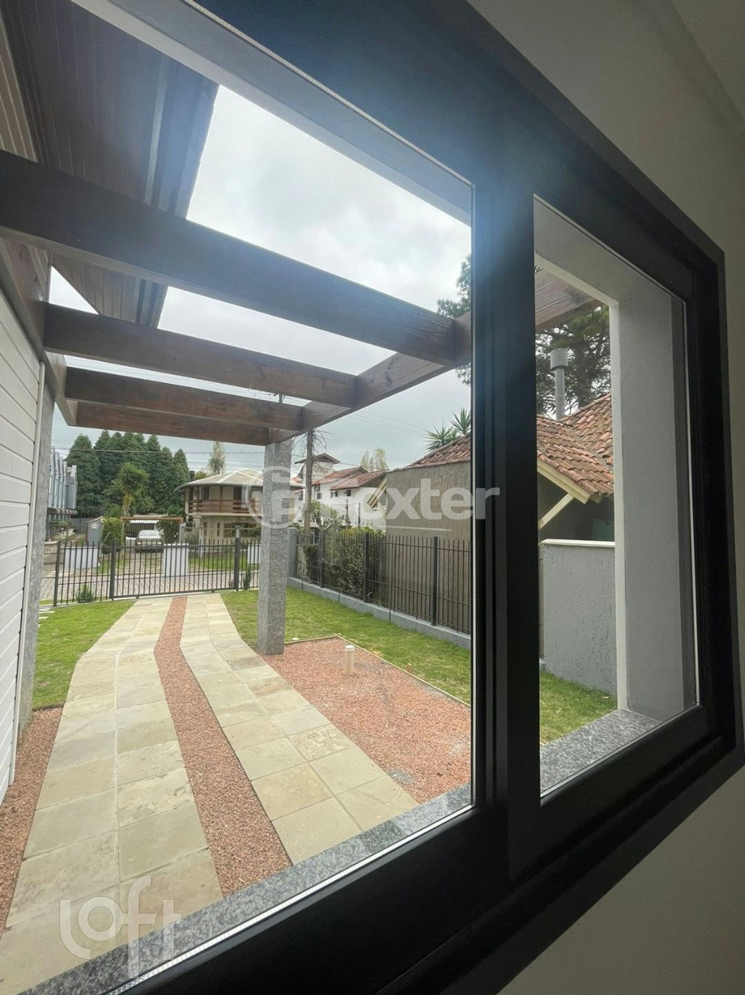 Casa à venda com 3 quartos, 111m² - Foto 8