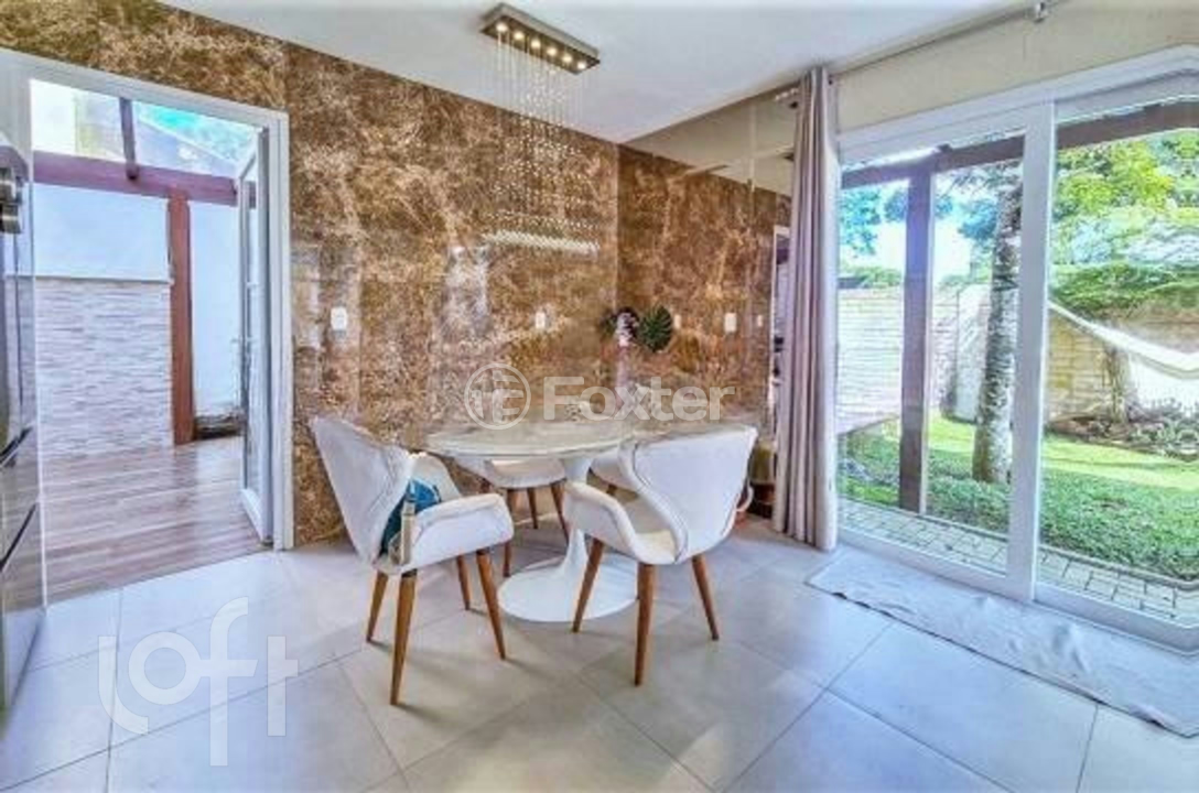 Casa à venda com 3 quartos, 161m² - Foto 9