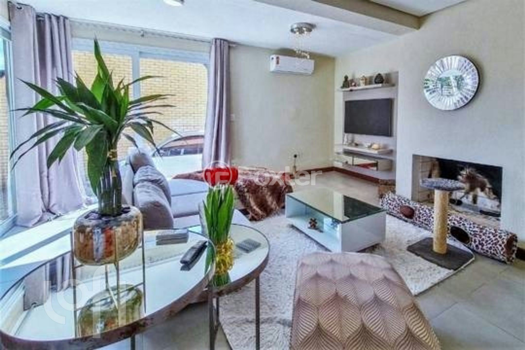 Casa à venda com 3 quartos, 161m² - Foto 3