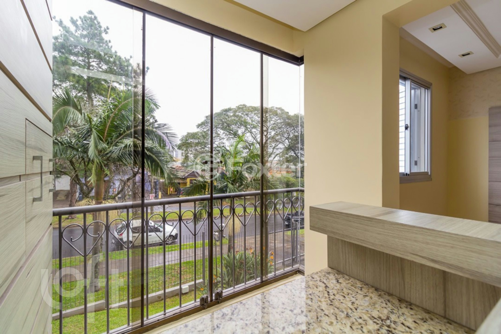 Apartamento à venda com 2 quartos, 64m² - Foto 11