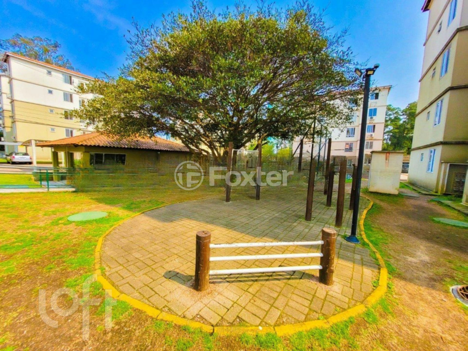 Apartamento à venda com 2 quartos, 42m² - Foto 3