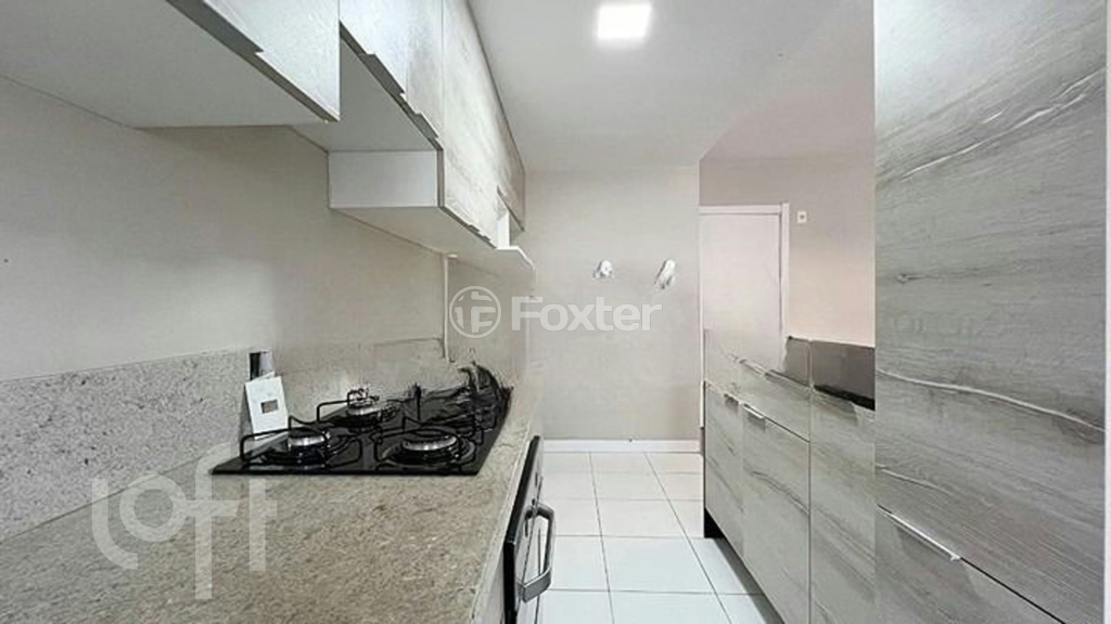 Apartamento à venda com 2 quartos, 65m² - Foto 43