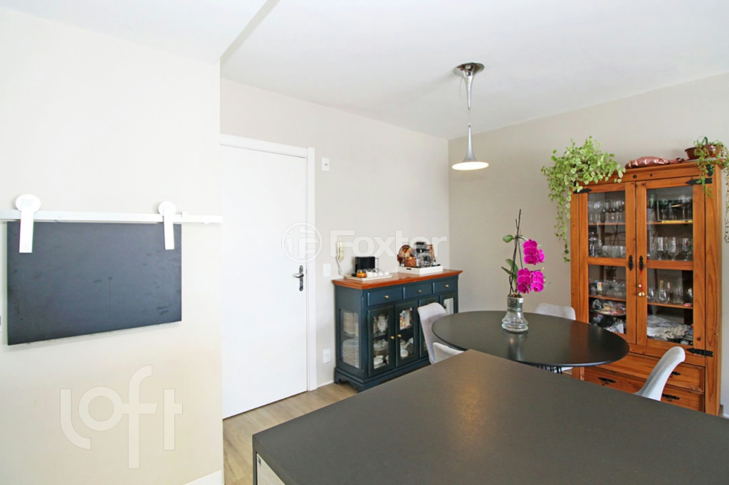 Apartamento à venda com 2 quartos, 65m² - Foto 19