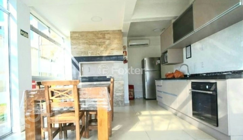 Apartamento à venda com 3 quartos, 70m² - Foto 4
