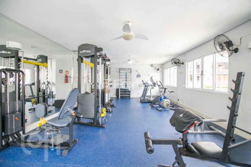 Apartamento à venda com 2 quartos, 57m² - Foto 42