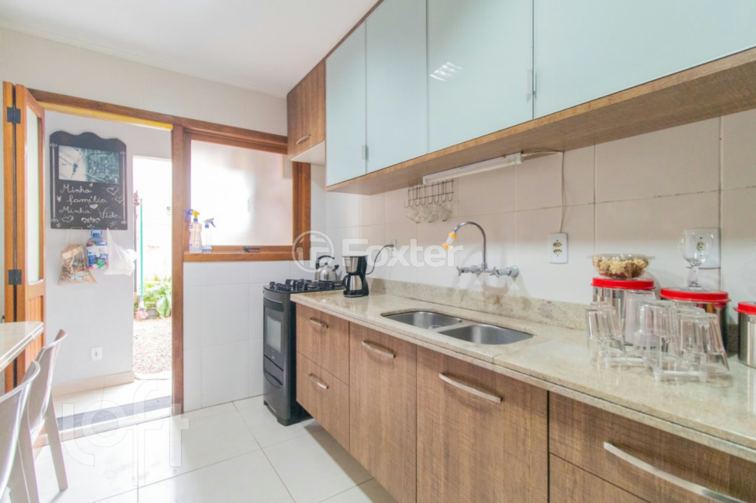 Casa à venda com 3 quartos, 187m² - Foto 7