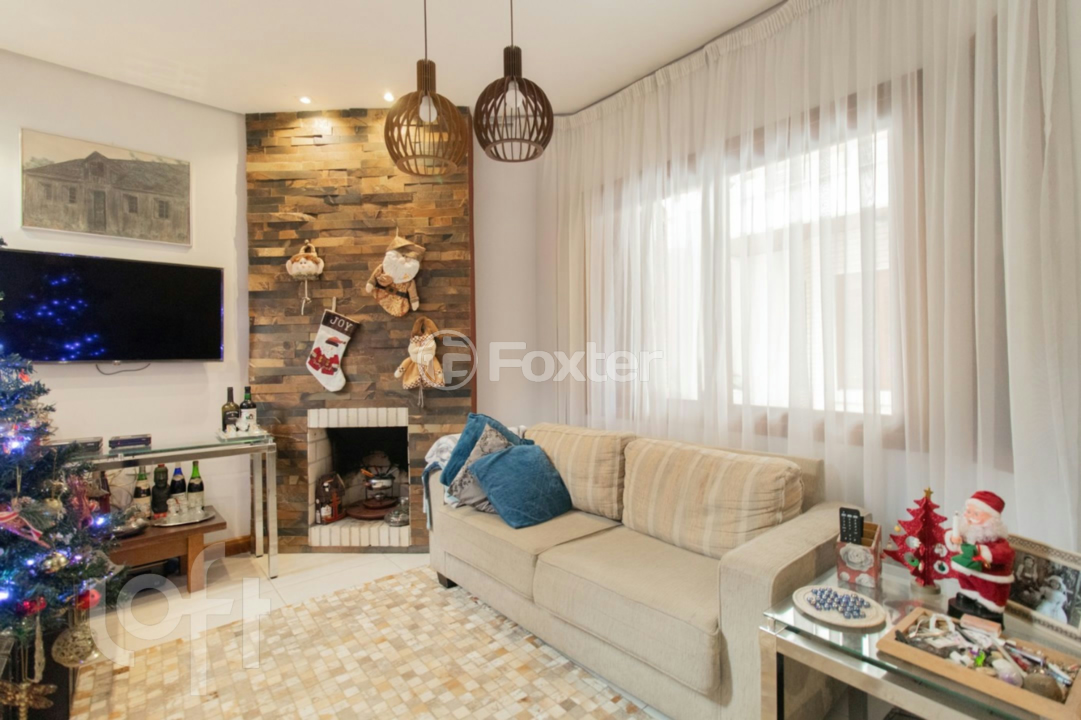 Casa à venda com 3 quartos, 187m² - Foto 1
