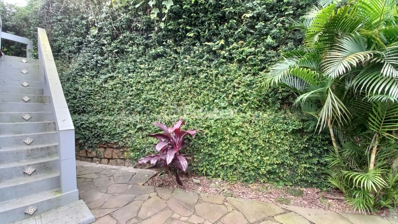 Casa à venda com 3 quartos, 235m² - Foto 25