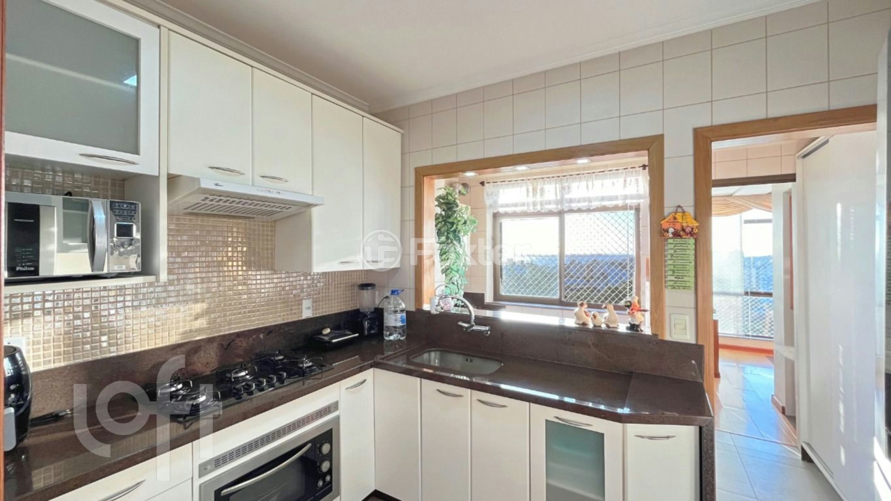 Cobertura à venda com 3 quartos, 220m² - Foto 9