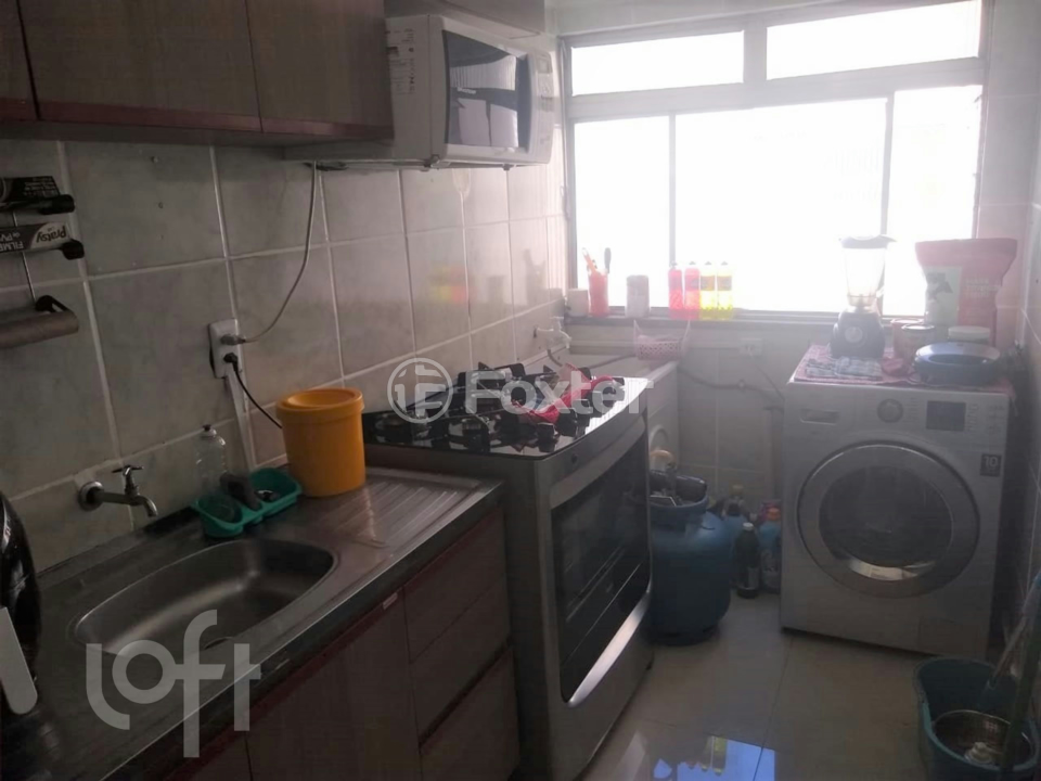 Apartamento à venda com 1 quarto, 41m² - Foto 18