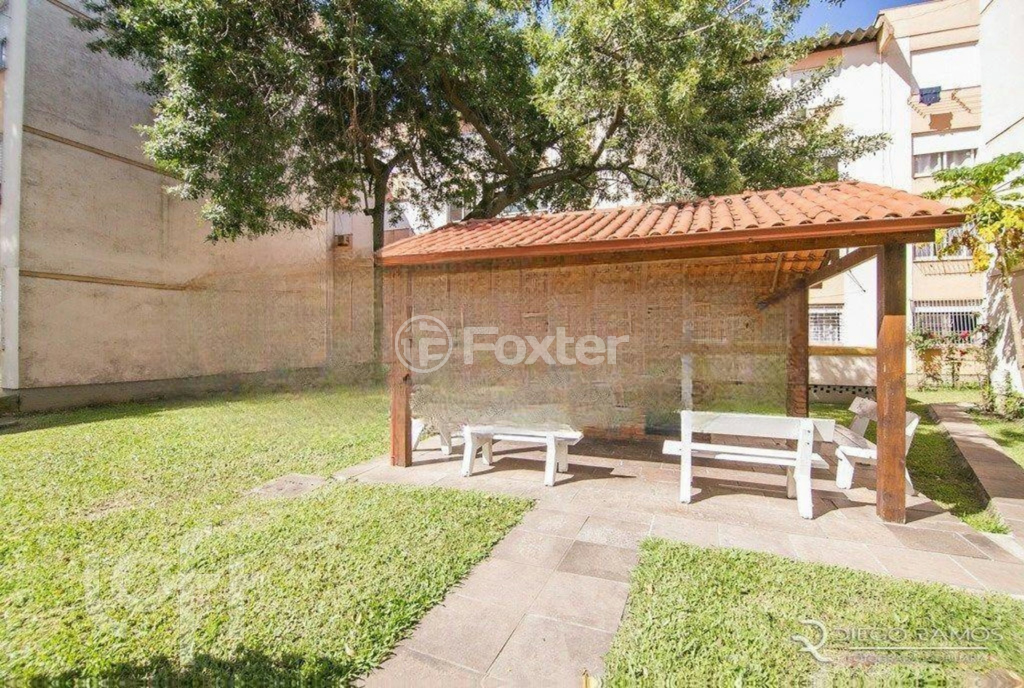 Apartamento à venda com 2 quartos, 55m² - Foto 20