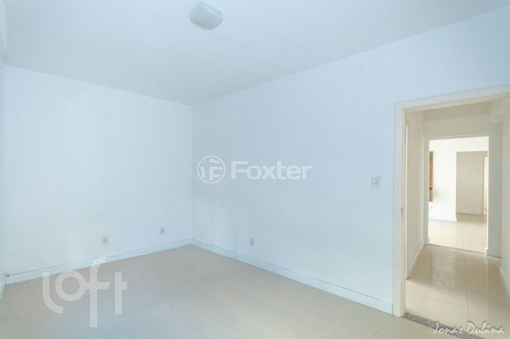 Apartamento à venda com 3 quartos, 113m² - Foto 18