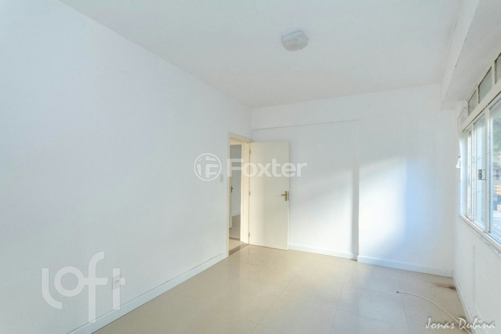 Apartamento à venda com 3 quartos, 113m² - Foto 19