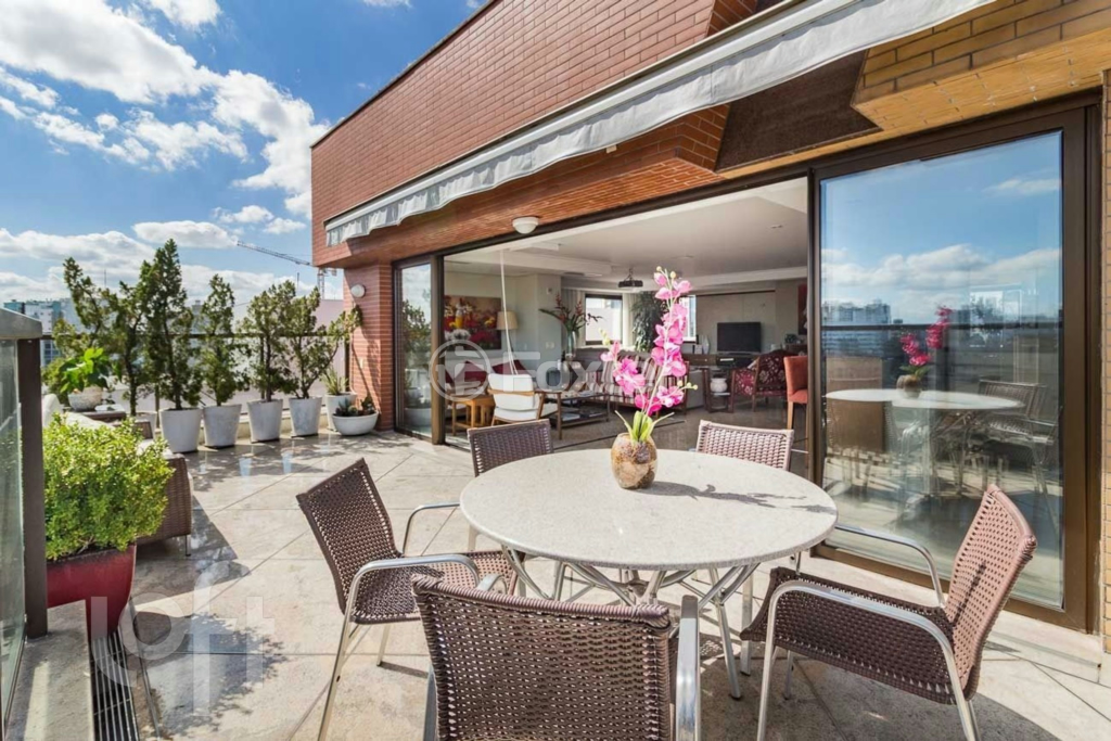 Cobertura à venda com 3 quartos, 293m² - Foto 2