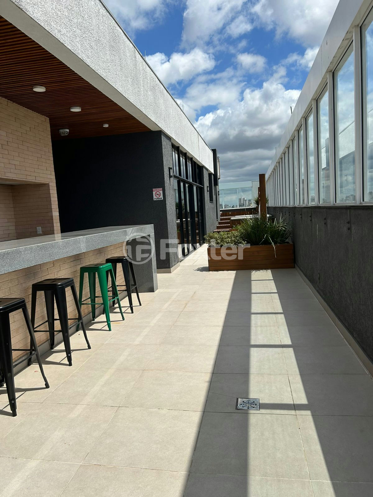 Apartamento à venda com 1 quarto, 40m² - Foto 11