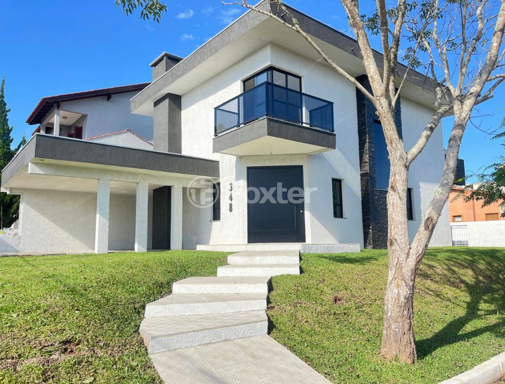 Casa de Condomínio à venda com 3 quartos, 240m² - Foto 1