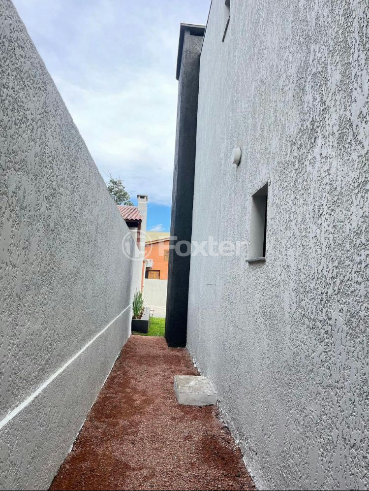 Casa de Condomínio à venda com 3 quartos, 240m² - Foto 48