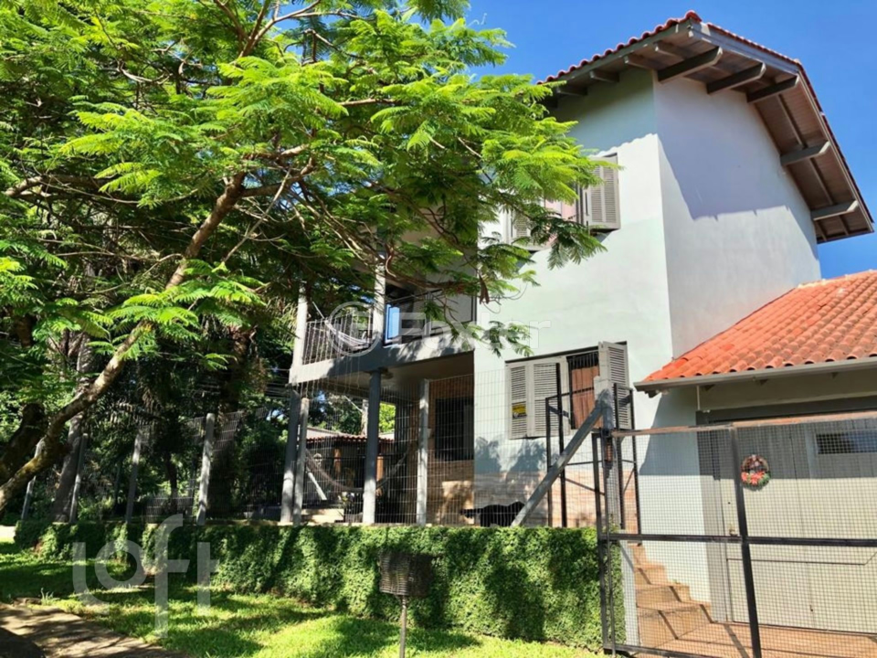 Casa à venda com 3 quartos, 170m² - Foto 3