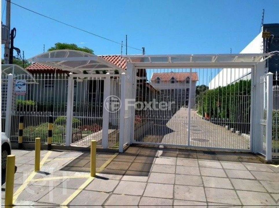 Casa de Condomínio à venda com 3 quartos, 96m² - Foto 2