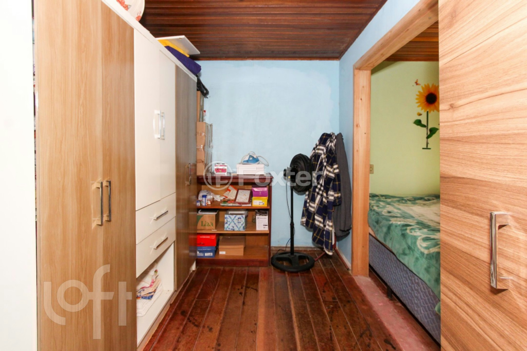 Casa à venda com 2 quartos, 200m² - Foto 4