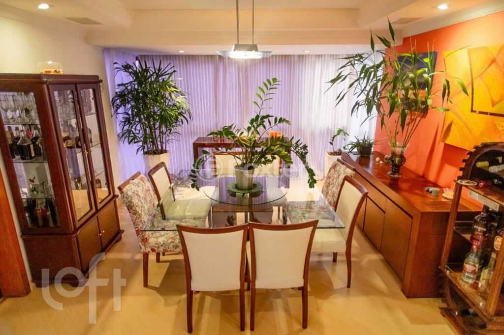 Apartamento à venda com 3 quartos, 156m² - Foto 3