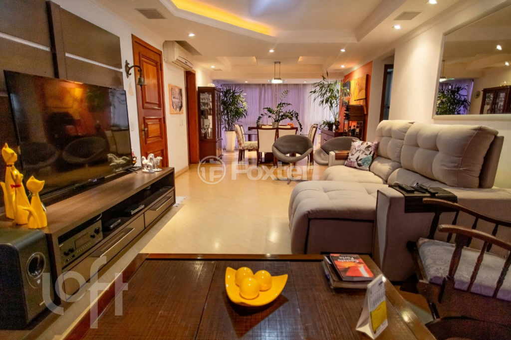 Apartamento à venda com 3 quartos, 156m² - Foto 2
