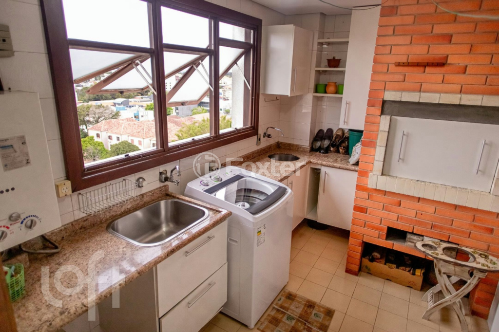 Apartamento à venda com 3 quartos, 156m² - Foto 19