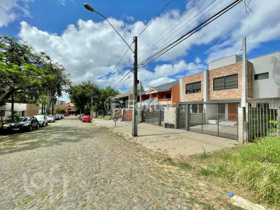 Casa à venda com 3 quartos, 142m² - Foto 7