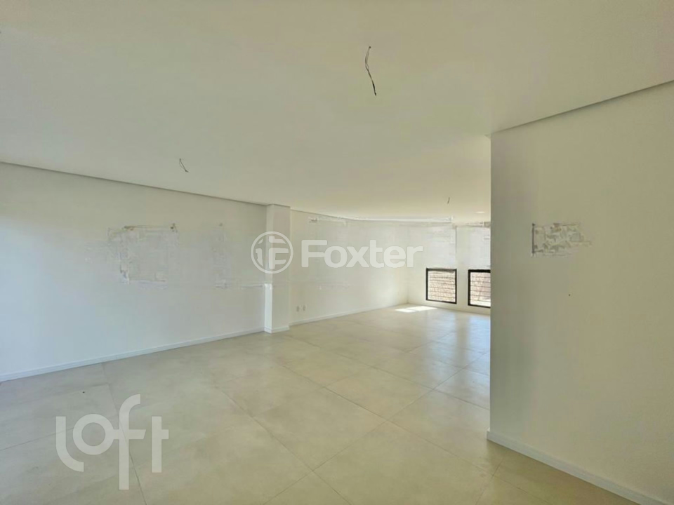 Casa à venda com 3 quartos, 142m² - Foto 11