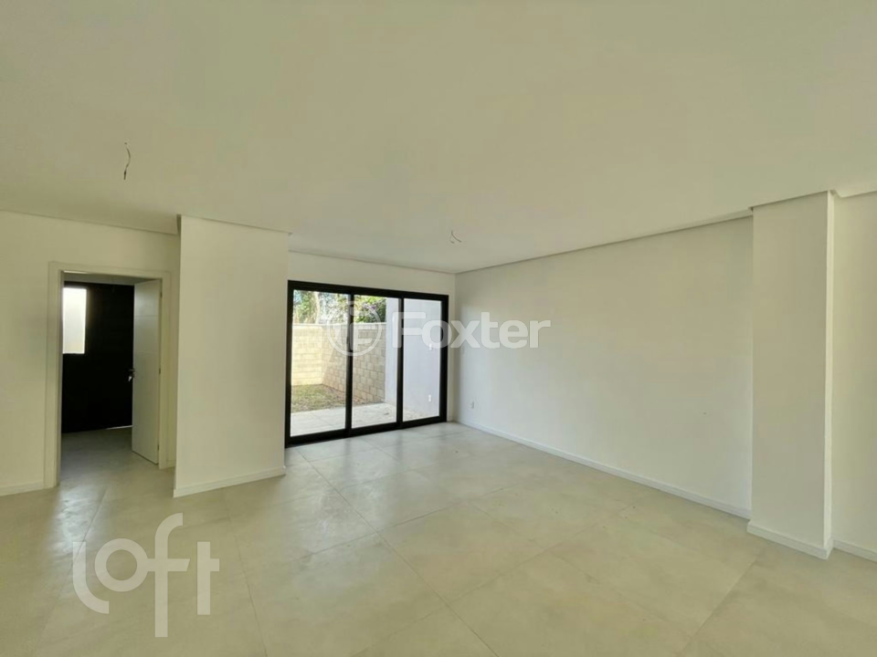Casa à venda com 3 quartos, 142m² - Foto 4
