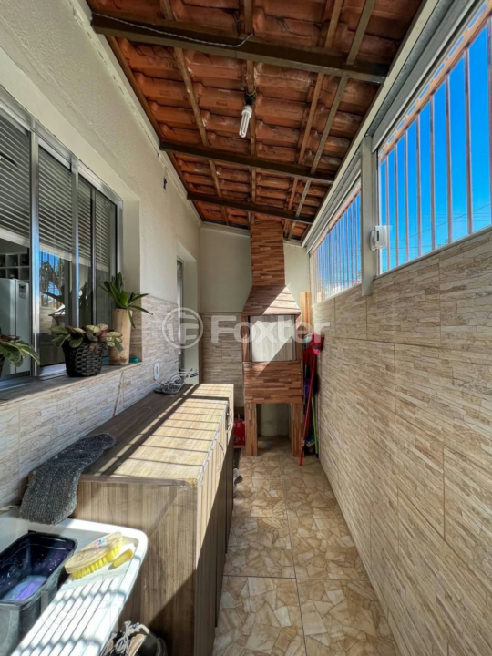 Casa à venda com 2 quartos, 63m² - Foto 12