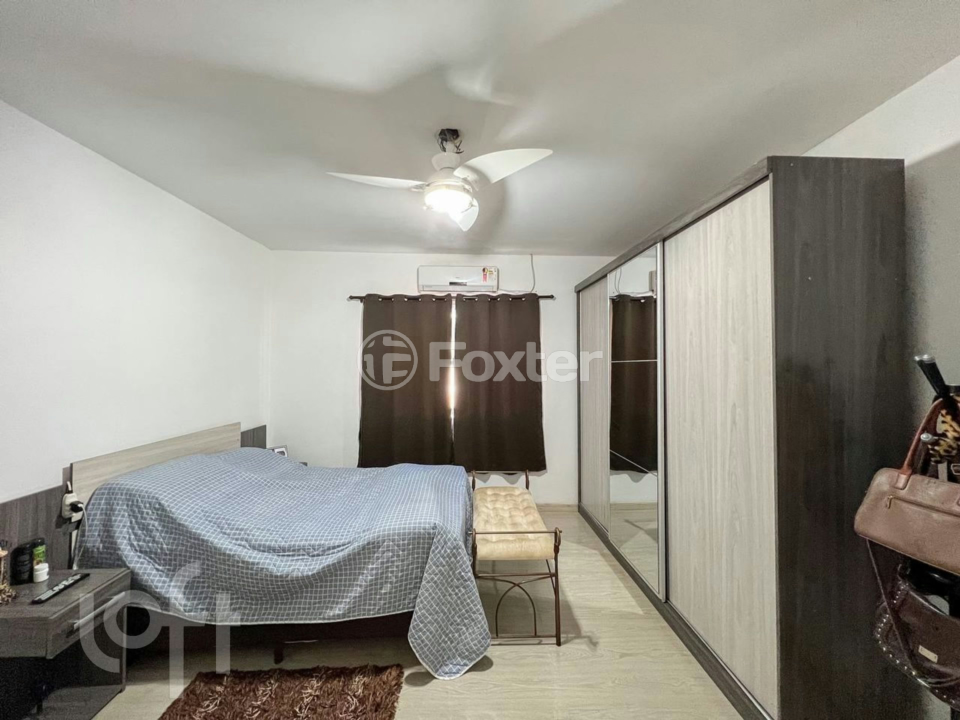 Casa à venda com 2 quartos, 63m² - Foto 9